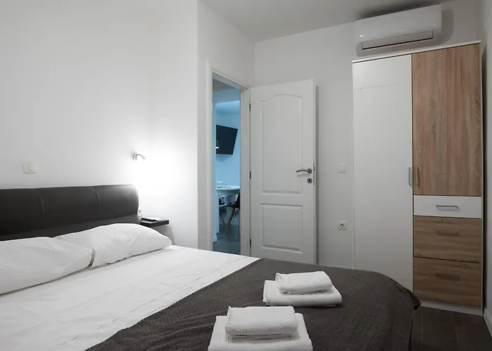 Pyrotima Lejlighed *