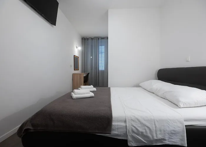 Lejlighed Pyrotima *