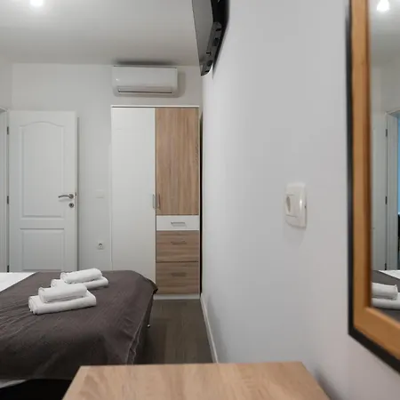 Pyrotima Appartement Zadar