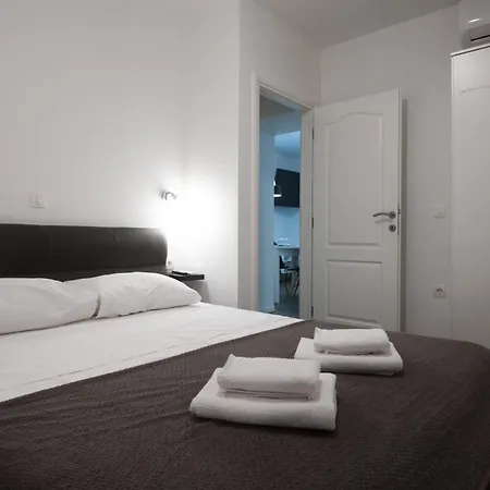 Pyrotima Apartamento