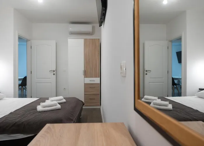 Pyrotima Apartment *