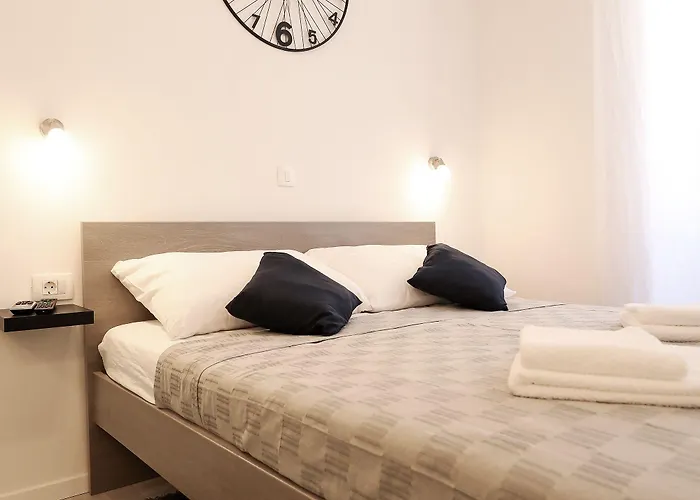 Pyrotima Apartment *