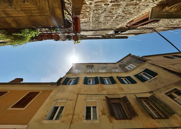 Pyrotima Apartment *